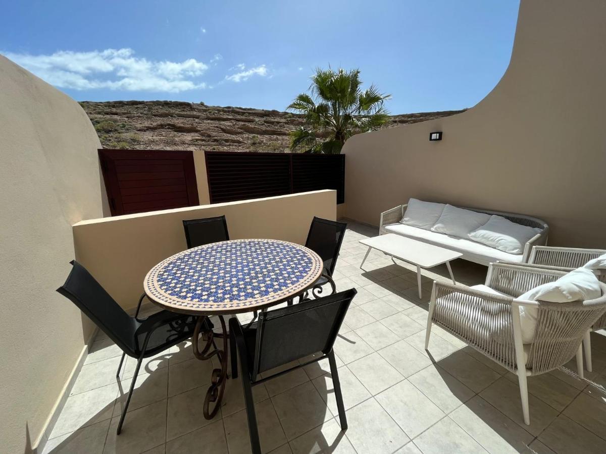 Chalet Adosado El Medano Екстериор снимка